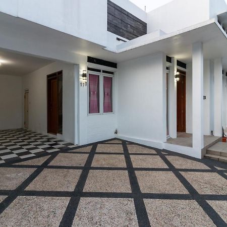 Spacious, White-Villa Belgareti @Kiara Condong Bandung Eksteriør bilde